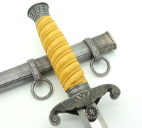 Rare - Army Dagger by P. D. Lüneschloss