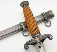 Early Army Dagger by Alcoso