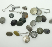 Button Lot