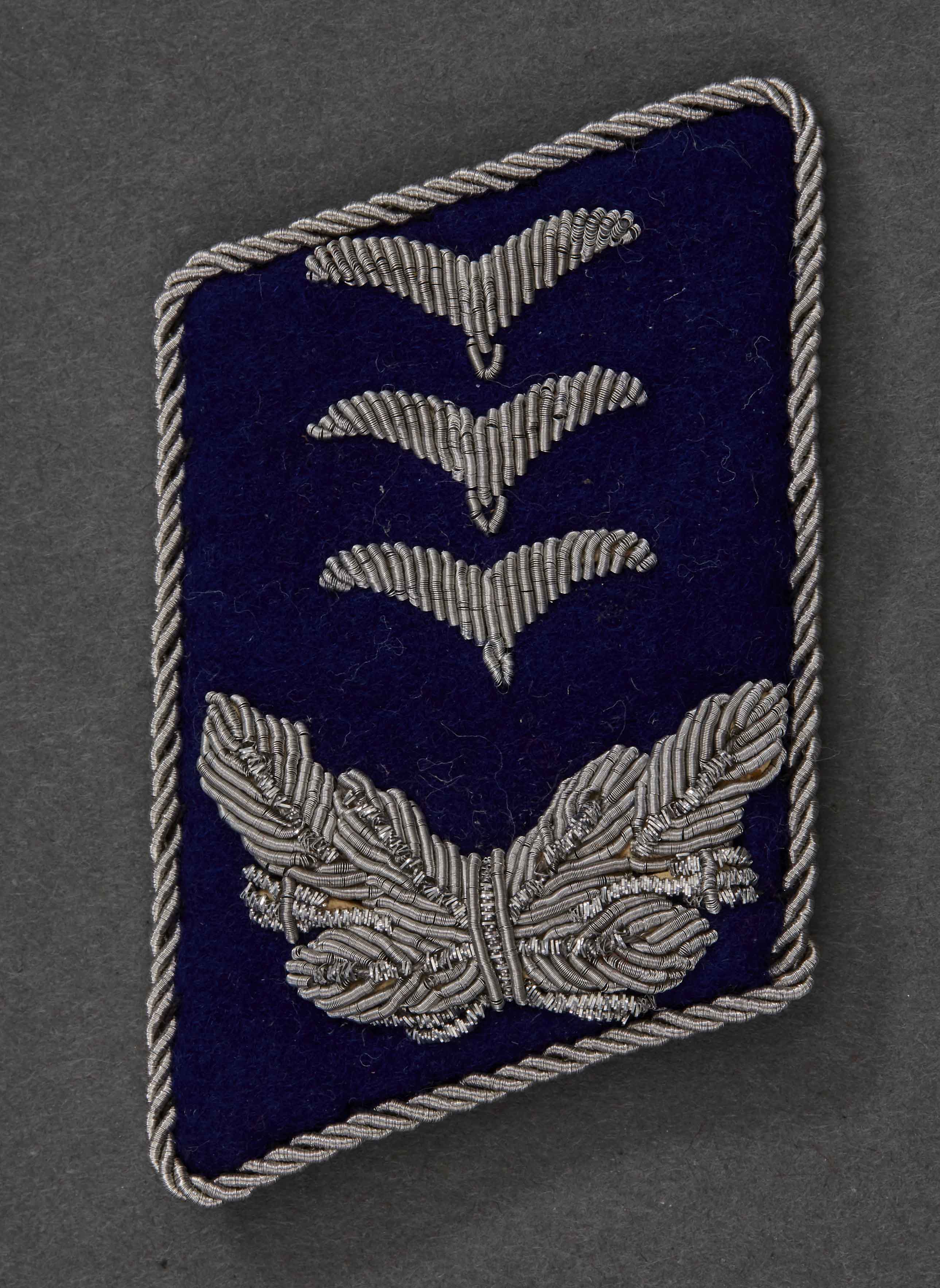 Luftwaffe Medical Hauptmann Tab