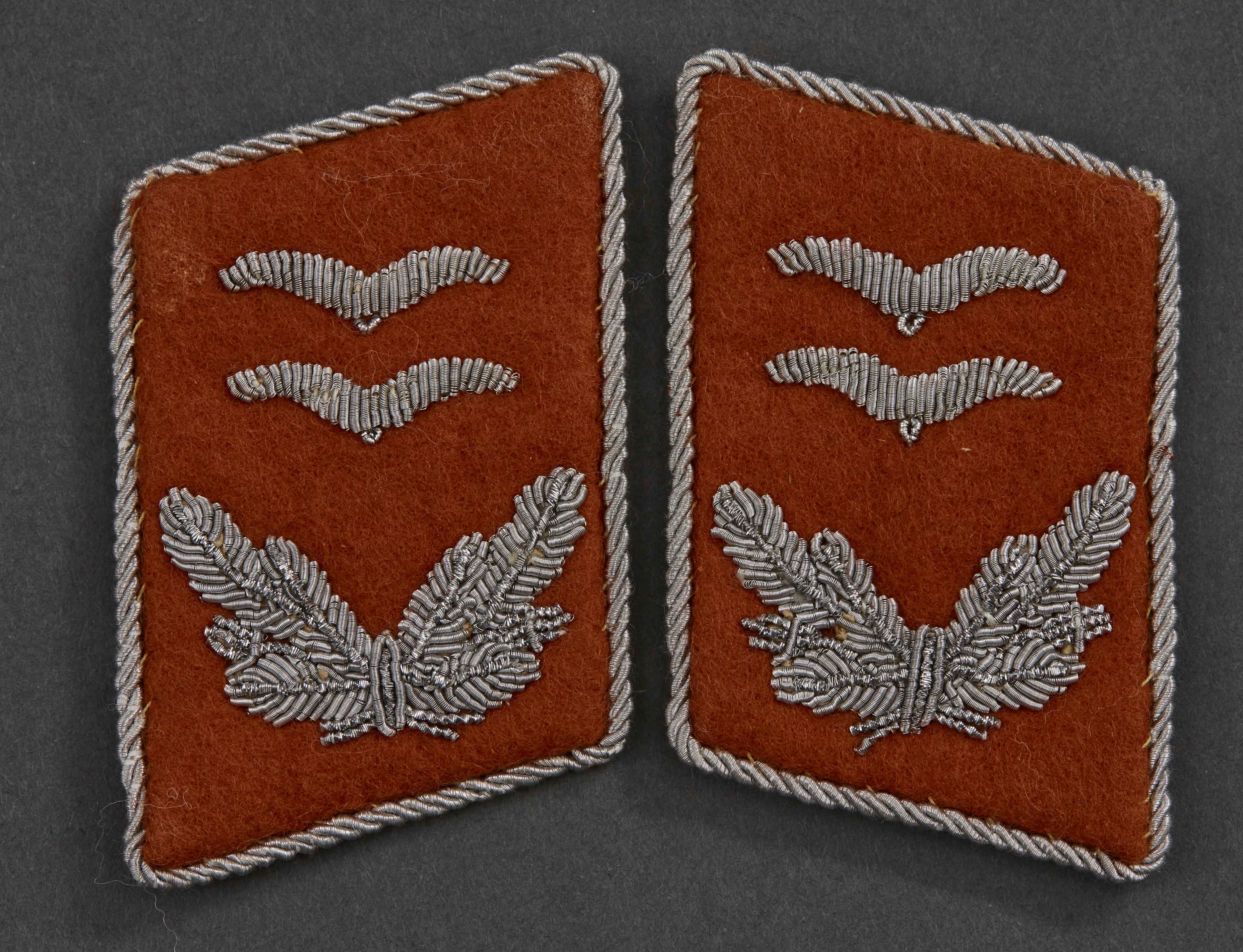 Luftwaffe Signals Oberleutnant's Tabs