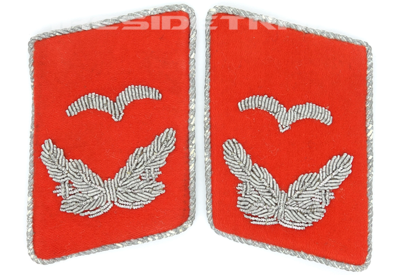 Luftwaffe Flak Artillery Leutnant’s Collar Tabs