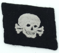Totenkopf Collar Tab