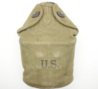 US WWII  Canteen
