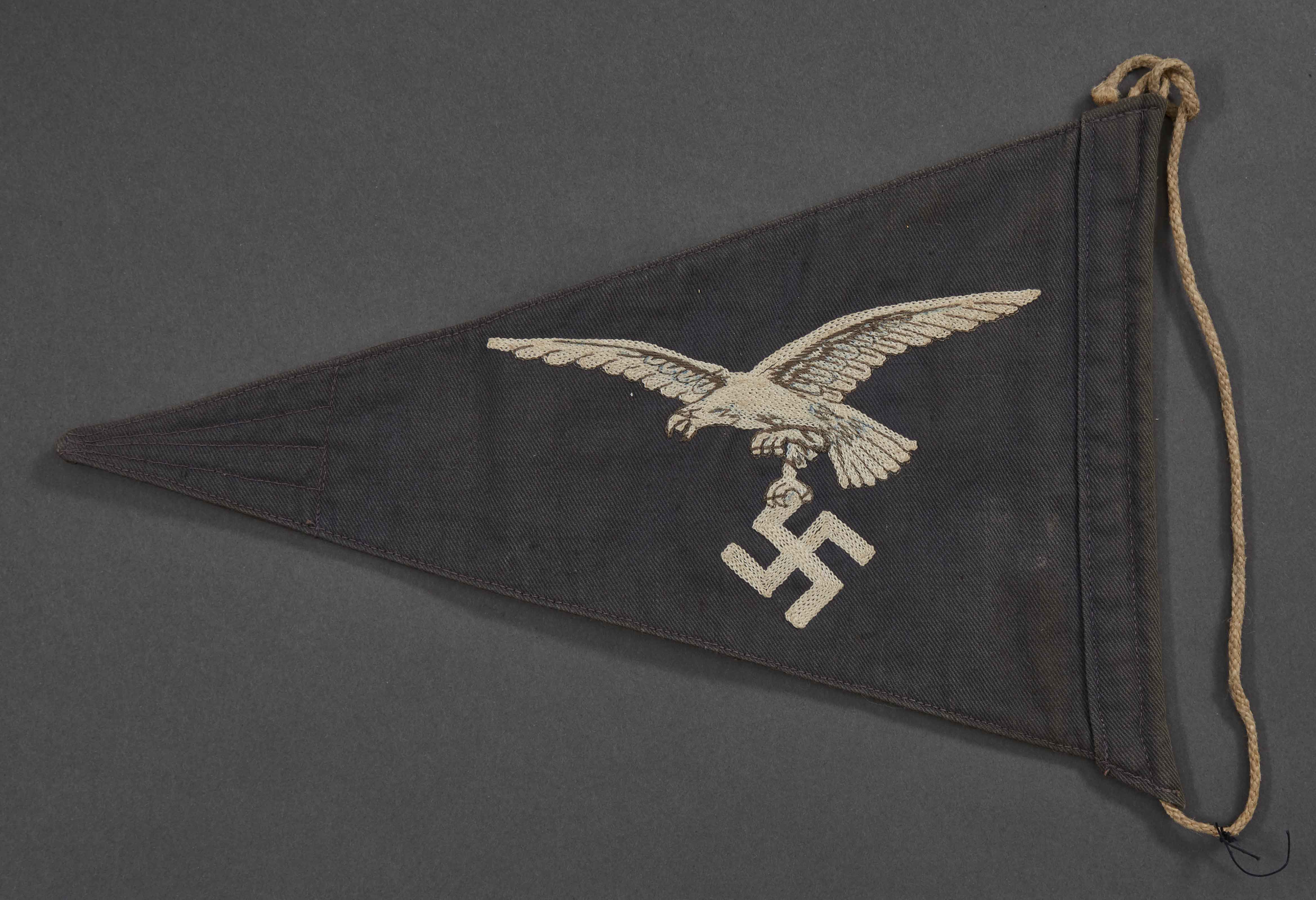 Luftwaffe Officer's Private Car Pennant