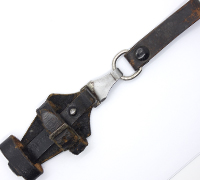 SS Vertical Hanger w Loop by Assmann