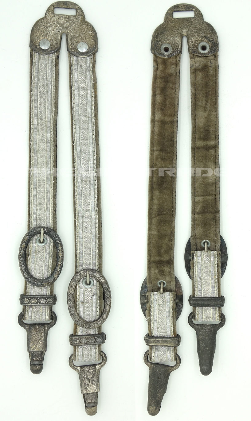 Super Deluxe Army Horseshoe Hangers