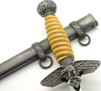 E. Pack 2nd Model Luftwaffe Dagger