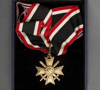 Cased Golden Knights Cross of the War Merit Cross