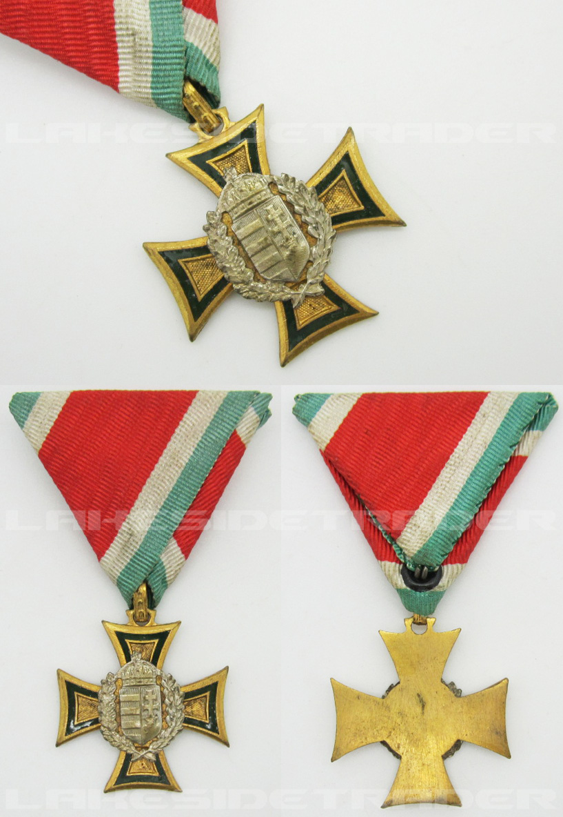 Hungarian 25 Year Long Service Cross