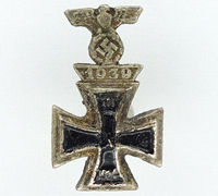 Miniature 1st Class Iron Cross 1914 and Spange 1939 Combo