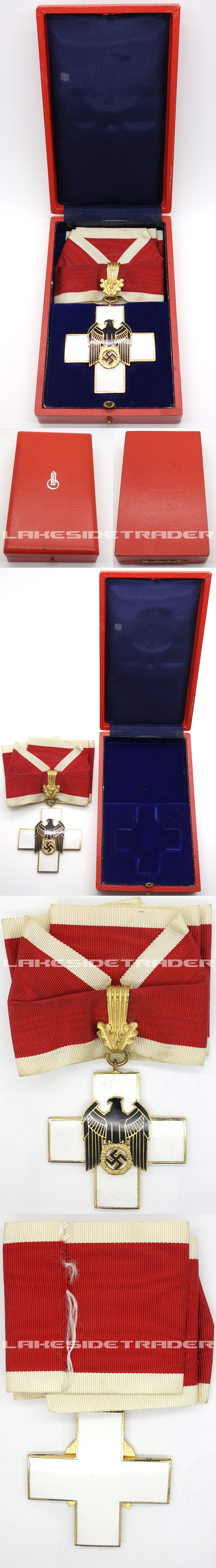 Cased 1st Class Social Welfare Decoration