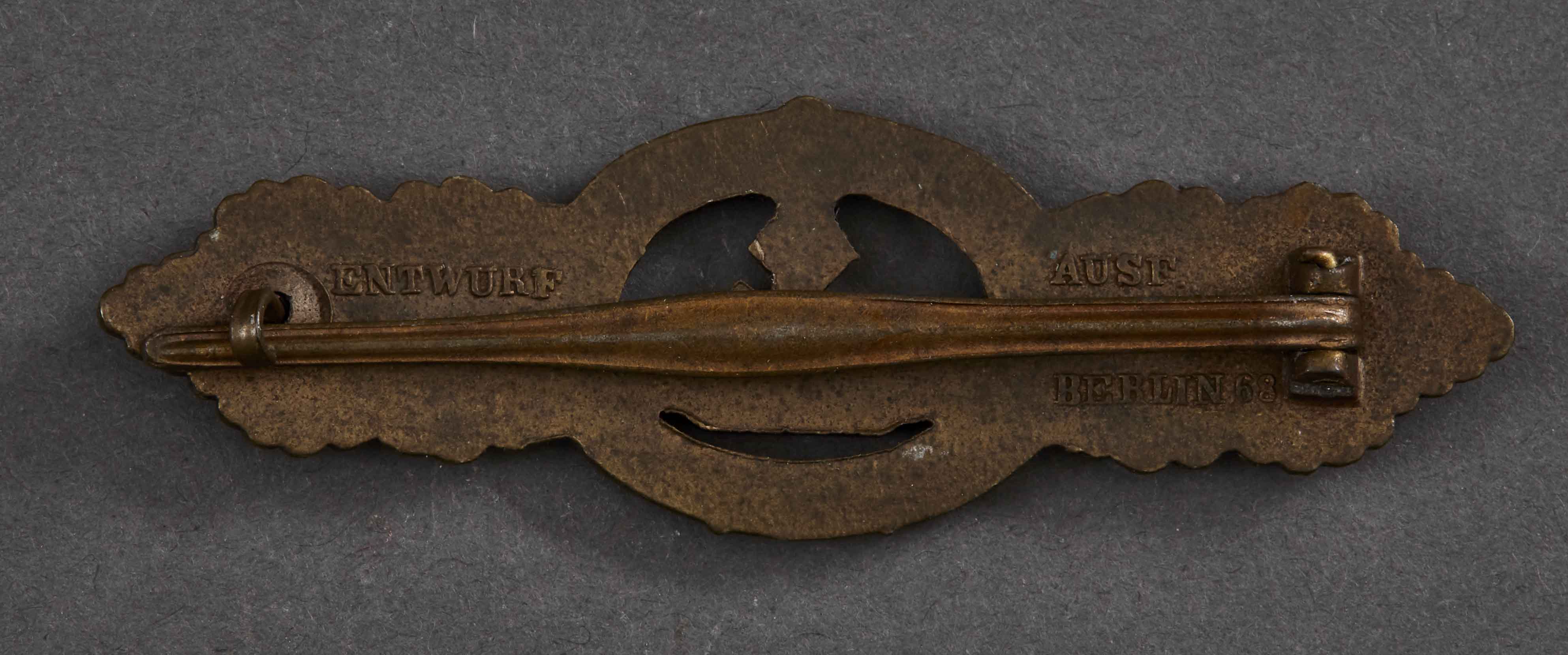 Submarine Clasp; Bronze 