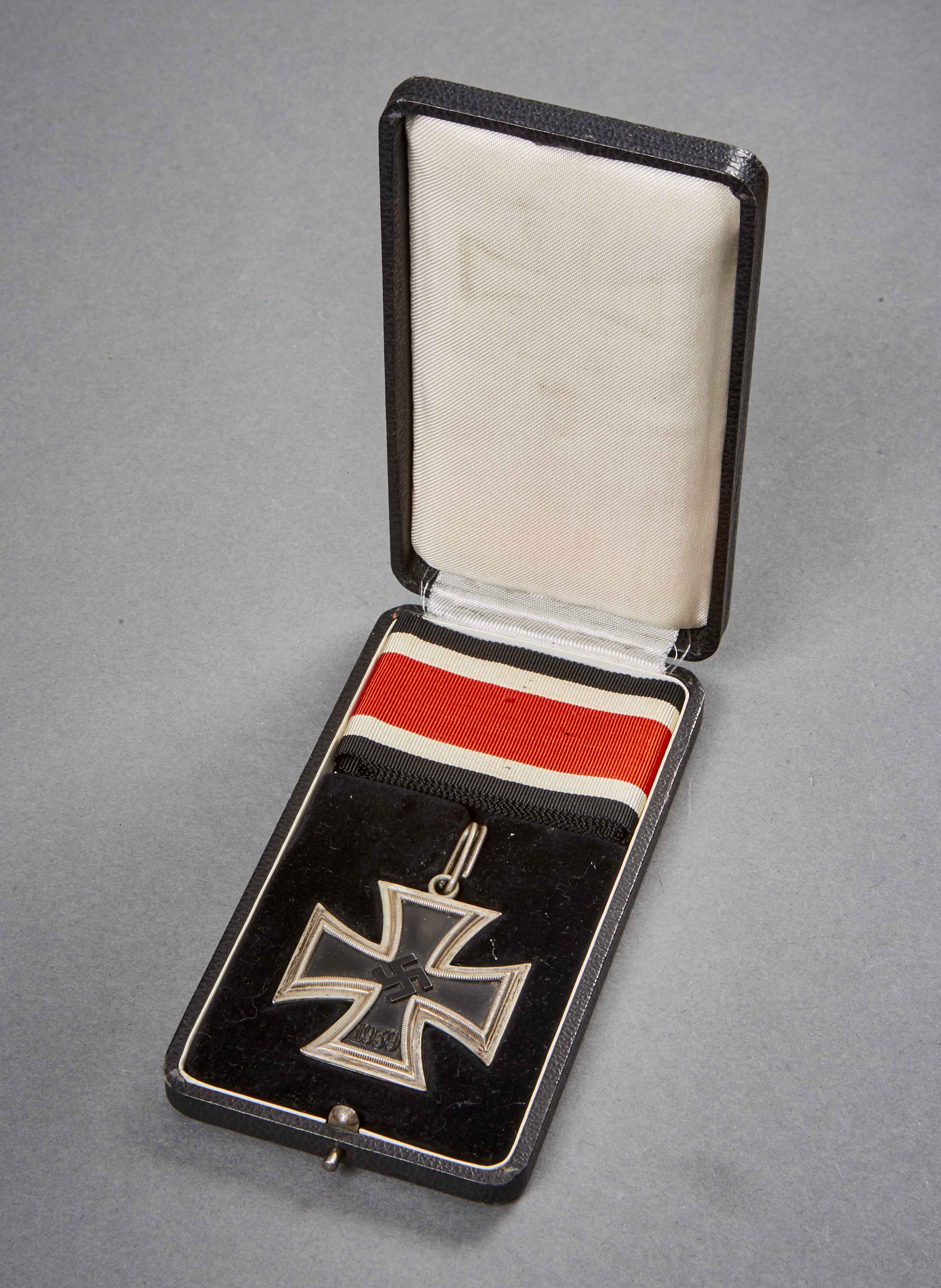 Early Cased Knight's Cross by Juncker