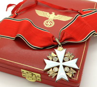 Cased 1st Class Eagle Order Neck Cross by 21