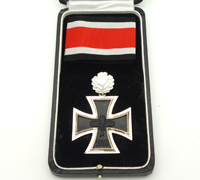 1957 - Cased Knight's Cross with Oak Leaves