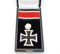 1957 Version - Cased Knight's Cross with Oak Leaves