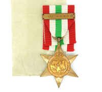 British - The Italy Star w Packet & Clasp