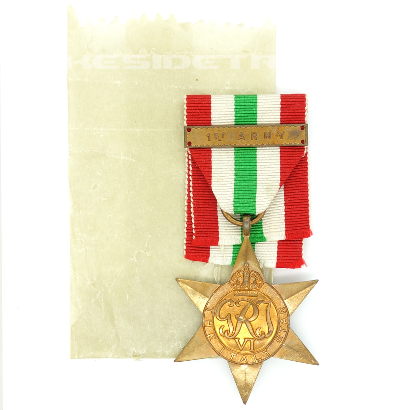 British - The Italy Star w Packet & Clasp