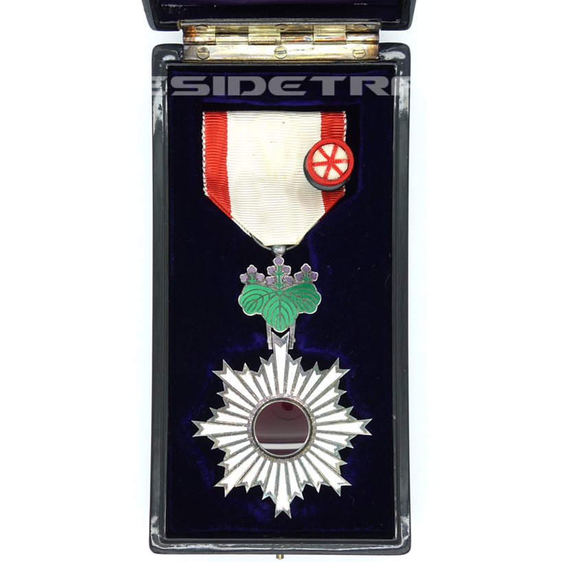 Japan - Cased Order of the Rising Sun 6th Class