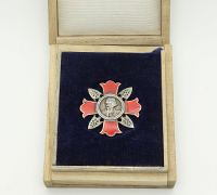 Cased Type 2 Wound Badge