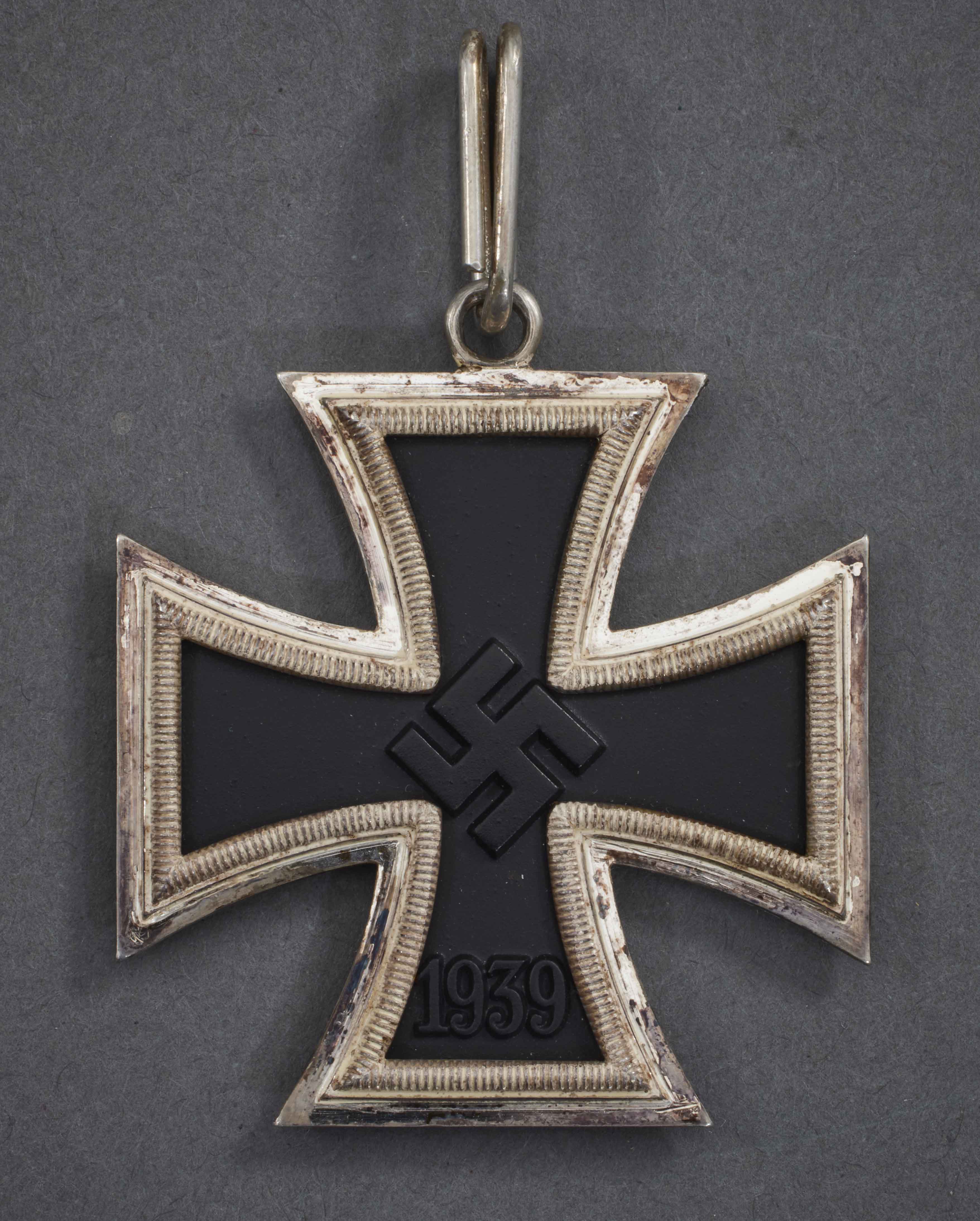 Cased Knights Cross Iron Cross by S&L