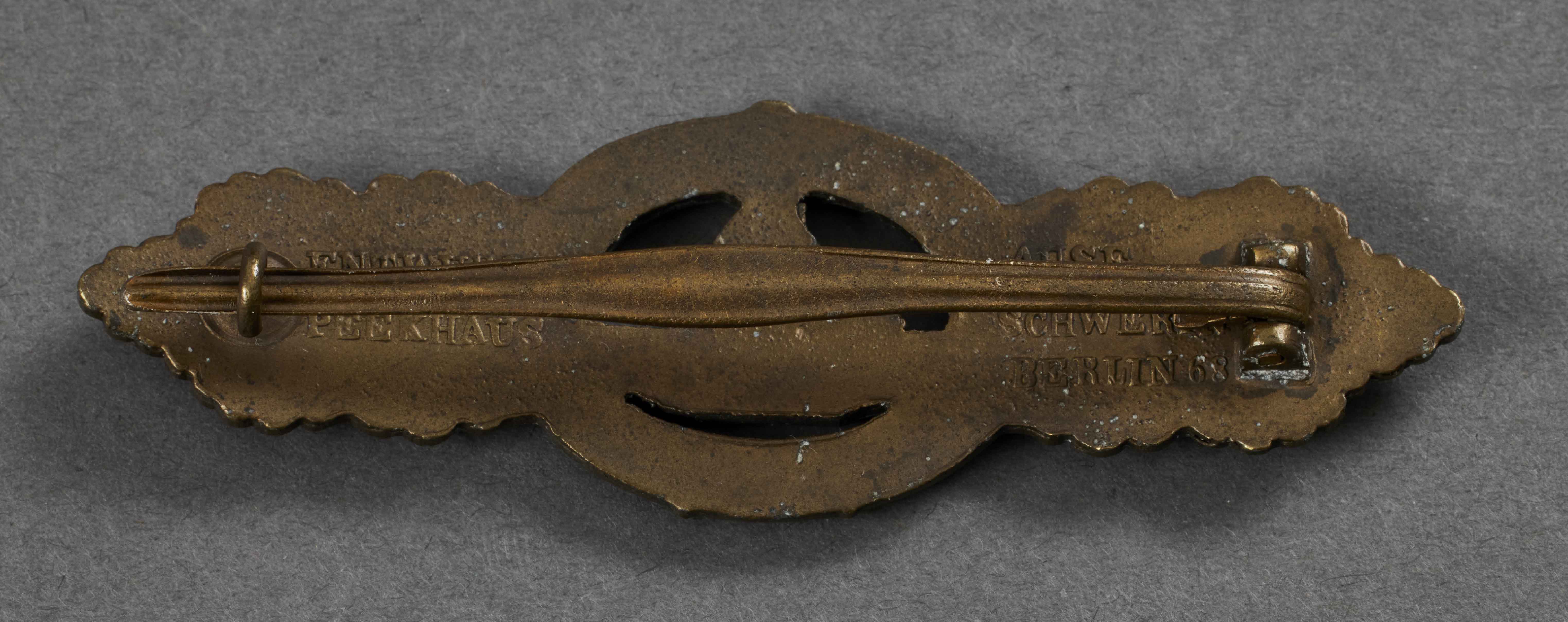 Kriegsmarine Submarine Clasp in Bronze by Schwerin