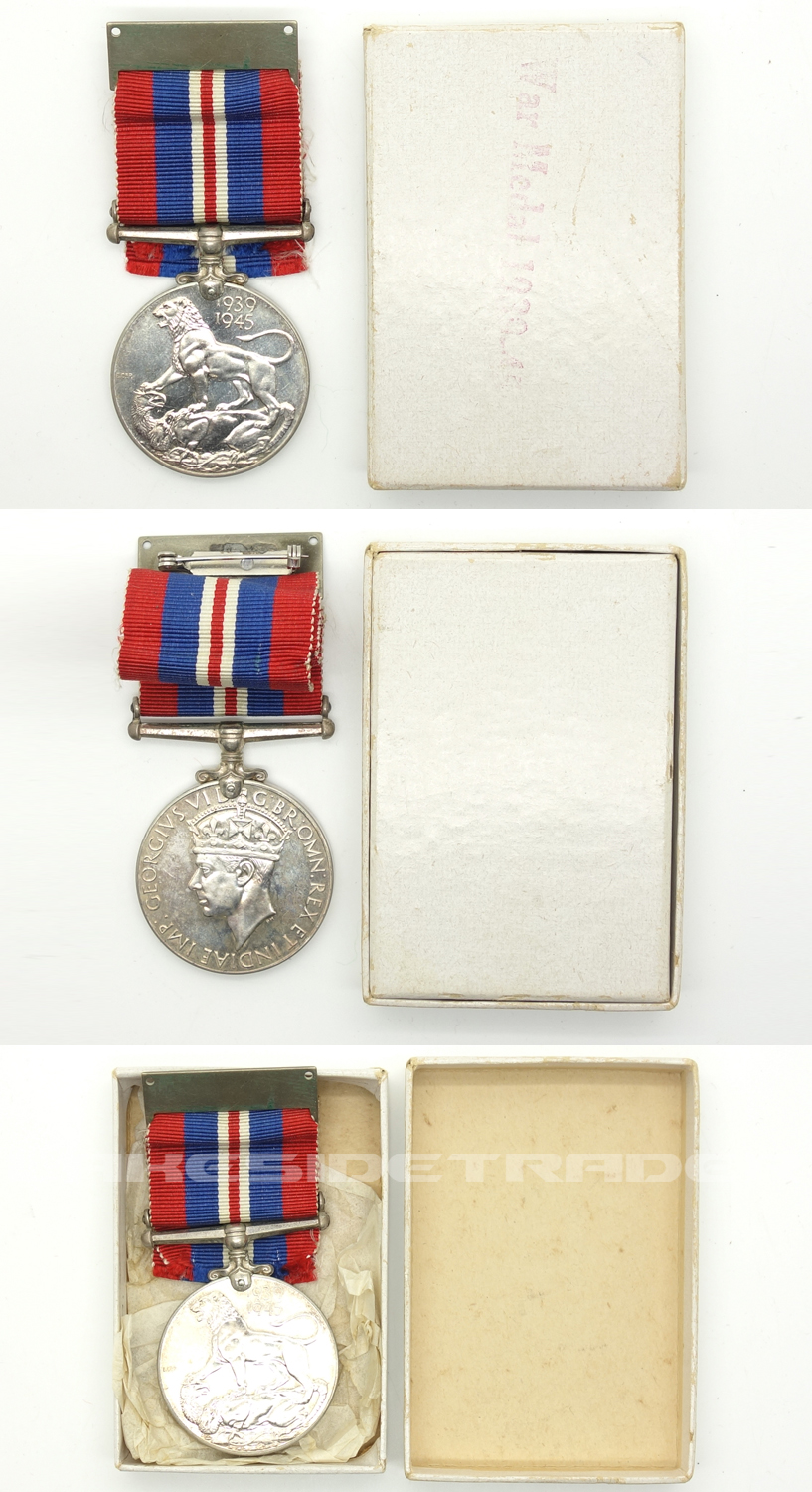 Cased War Medal 1939-1945