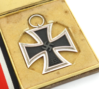 Cased 2nd Class Iron Cross by 65