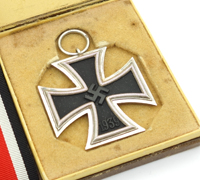 Cased 2nd Class Iron Cross by 65