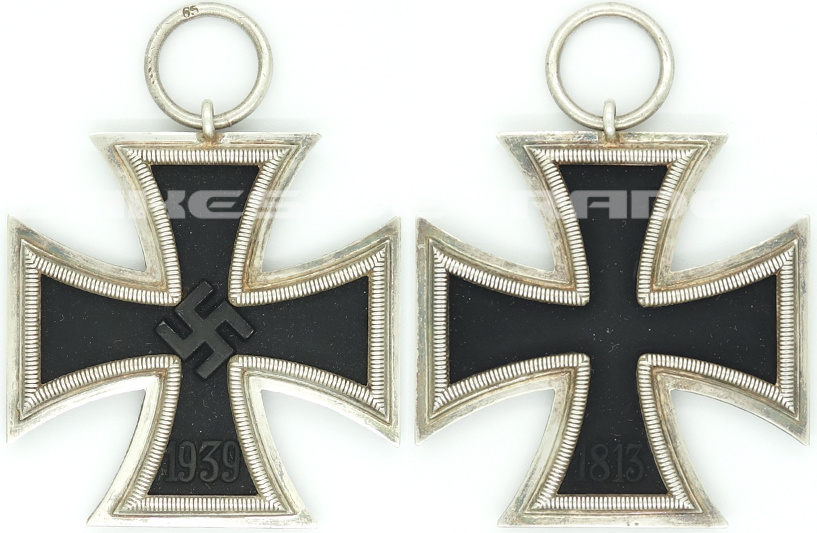 Cased 2nd Class Iron Cross by 65