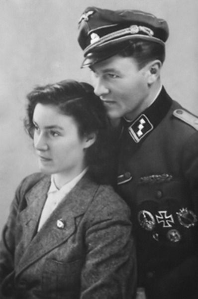 Anti-Partisan Badge in Silver by Juncker