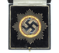 German Cross in Gold by Deschler in Small Case