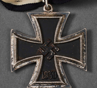 Knights Cross by Klein & Quenzer