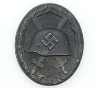 Black Wound Badge by 4