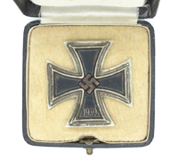 Cased 1st Class Iron Cross by Rudolf Souval