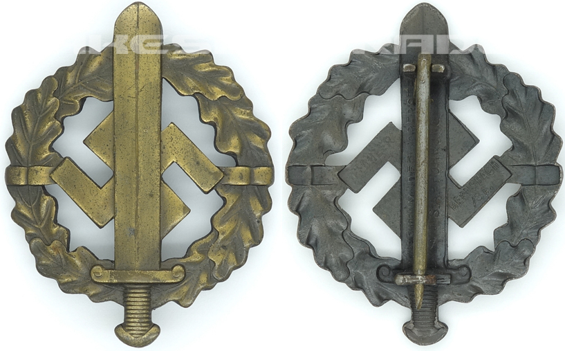 SA Defence Badge in Bronze by Fechler