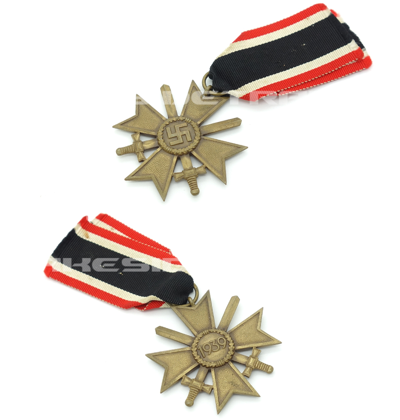 2nd Class War Merit Cross with Swords by 71