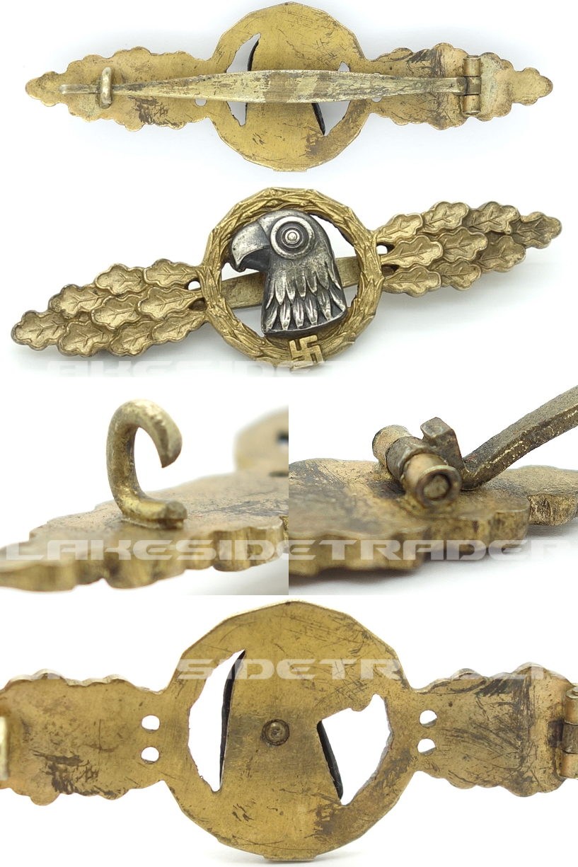Luftwaffe Reconnaissance Clasp in Gold by Juncker