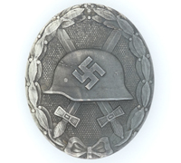 Silver Wound Badge by 26