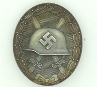 Gold Wound Badge by 65