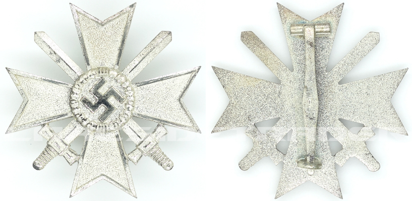 Cased 1st Class War Merit Cross with Swords by 1