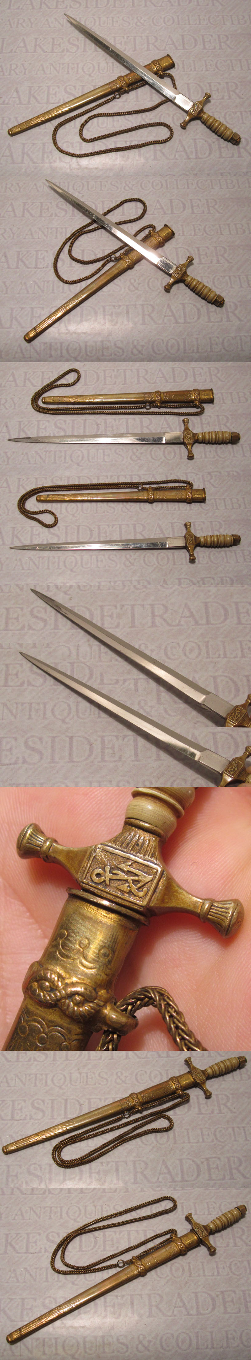 Miniature Imperial Navy Dagger