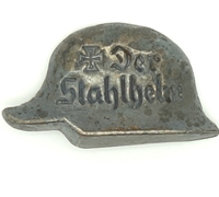 Der Stahlhelm Pin