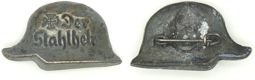 Der Stahlhelm Pin