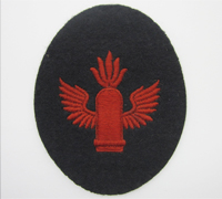 Gunner-Observer of Automatic Anti-Aircraft Weapons Speciality Trade Badge