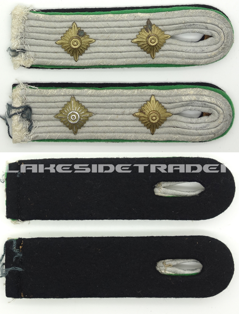 SS Jager Gebirgsjager Hauptsturmfuhrer Shoulder-boards