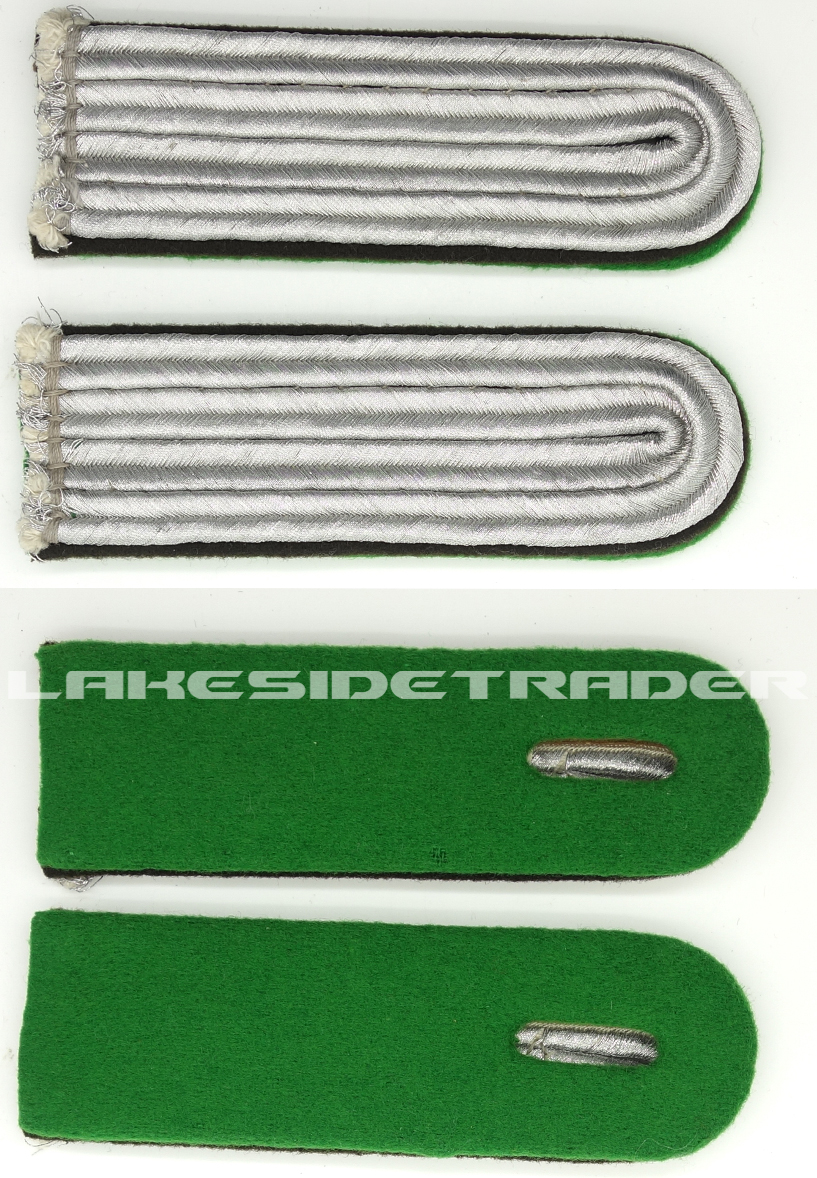 SS SD/Mountain Troops Untersturmfuhrer Shoulder-boards