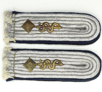 SS Medical Obersturnmfuhrer Shoulder-boards