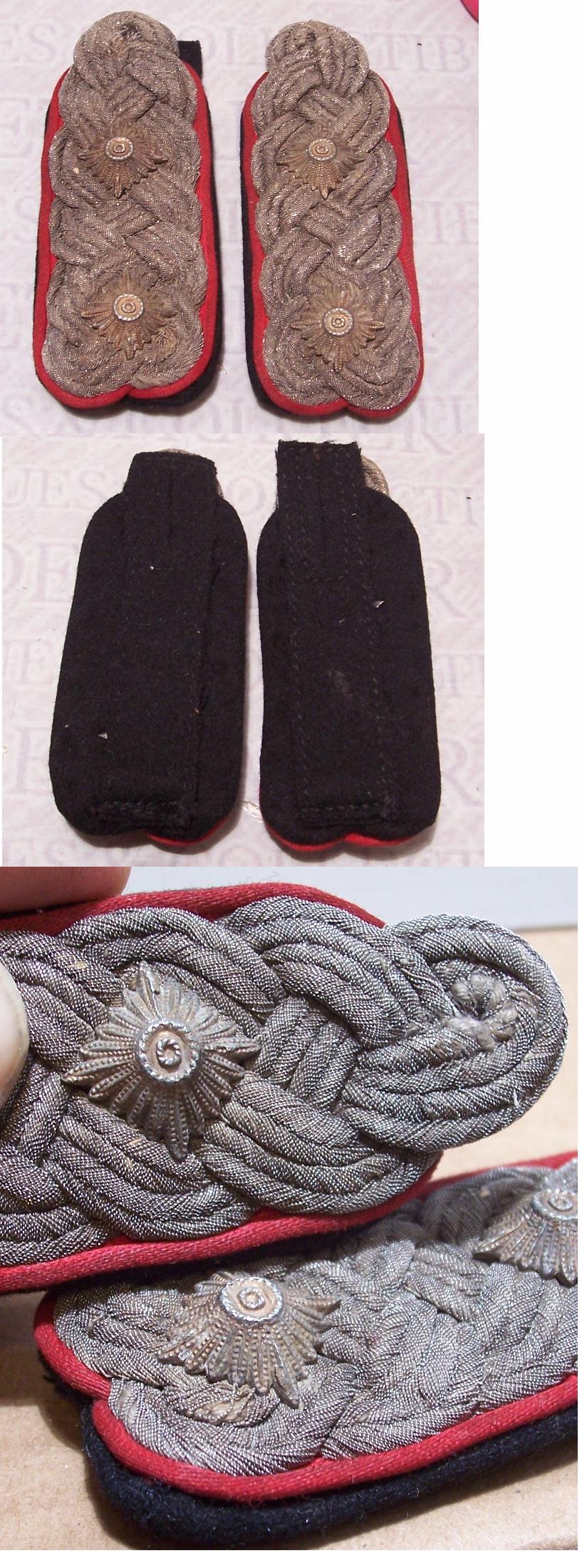 Waffen SS Artillery Standartenfuhrer Shoulder Boards